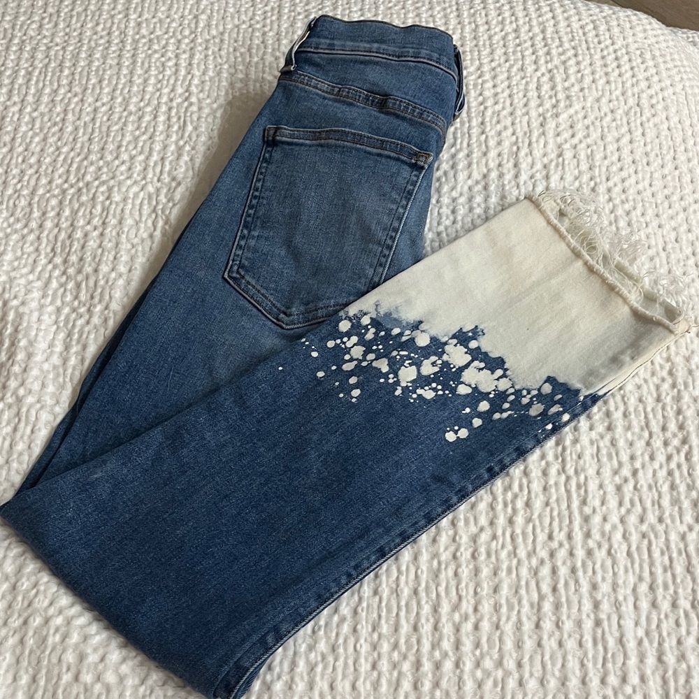 Veronica Beard Carly Kick Flare High Rise Blue and Cream Jeans - 27/4 - Picture 9 of 9